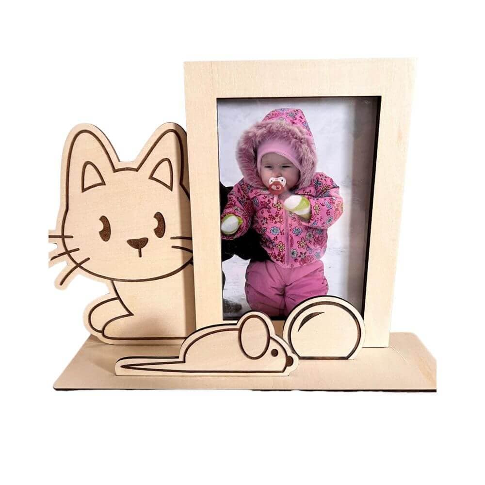 jpg8 (1) Koka foto rāmītis ar kaķa un pelītes dizainu bērnu fotogrāfijai, piemērots 10x15 cm bildei, roku darbs no koka.