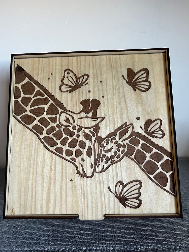 kokakaste5 Burvīga koka kaste ar attēlu,kuru var personalizēt